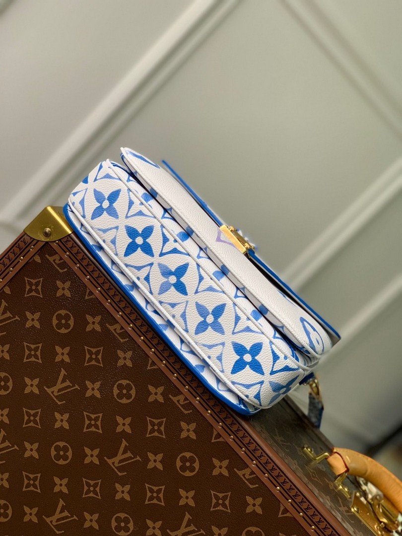 Túi Xách LV Pochette Metis Vip Màu Xanh Size 25cm M23055